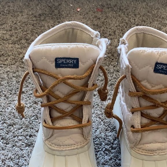Cream Colored Sperry Boots - Picture 3 of 4